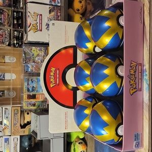 (1) Quick ball Pokeball (EMPTY)